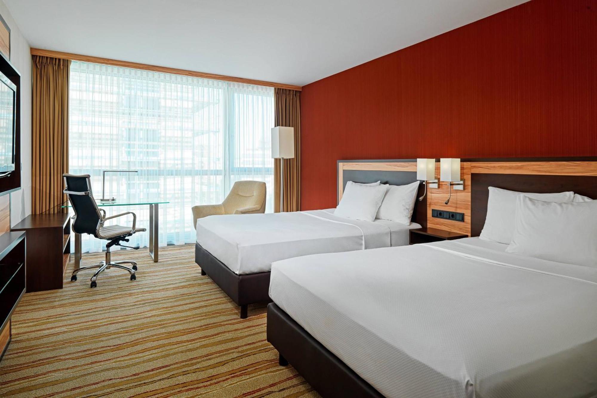 Hotel Courtyard By Marriott Duesseldorf Hafen Exterior foto
